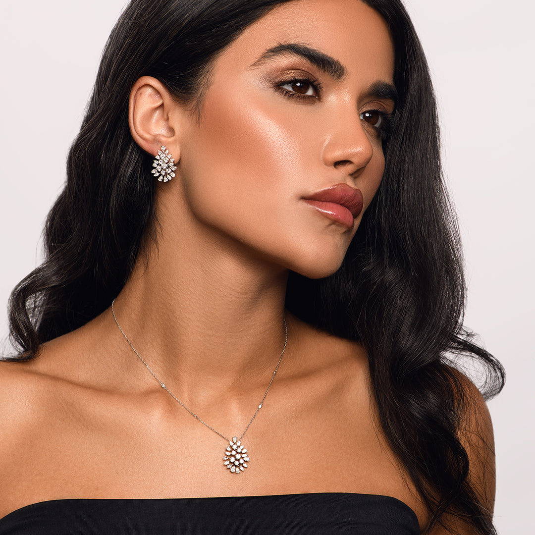 Red Carpet Pear Shaped Diamond Earring