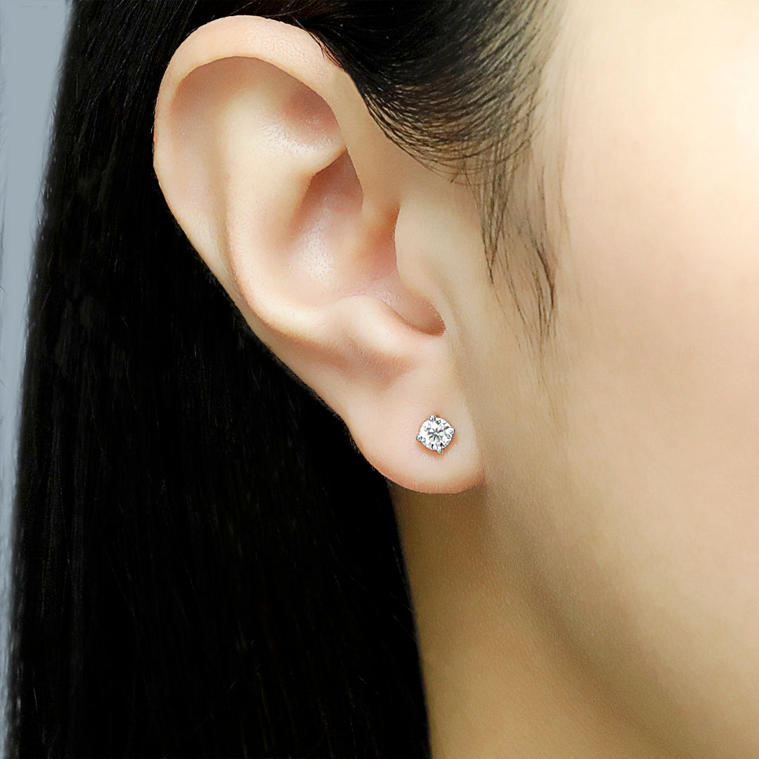 1.5 Carat Natural Round Diamond Solitaire Earring
