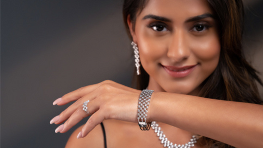5 Essential Pieces of Jewellery Every Bride Should Have on Her List