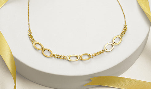 Dubai Delights: Glimpse into Luxurious Gold Bracelet Designs