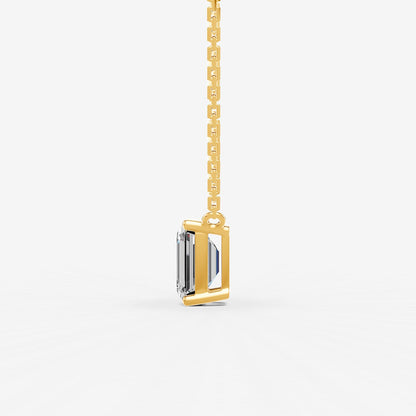 Classic Emerald Solitaire Pendant in 18K Yellow Gold