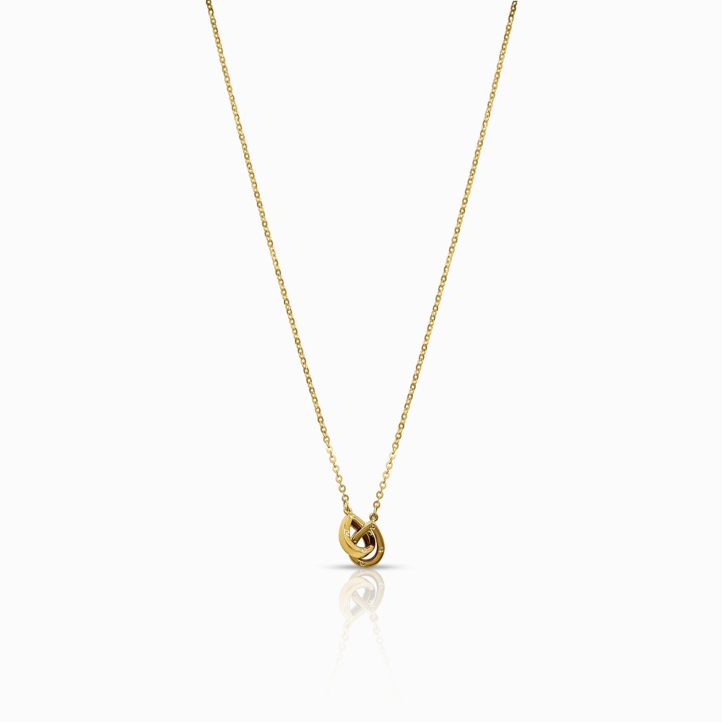 Interlocking Ring Circle 18K Yellow Gold Pendant Necklace