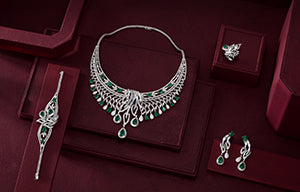 Get a Solitaire Earring + 0.5 gm Gold Coin&nbsp;