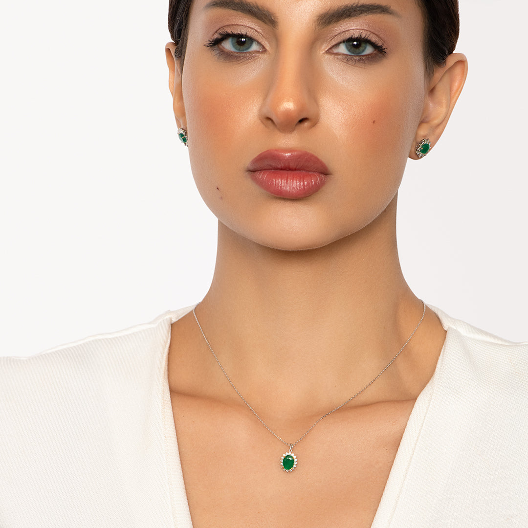 Precious Emerald Pendant in 18K White Gold and Diamonds