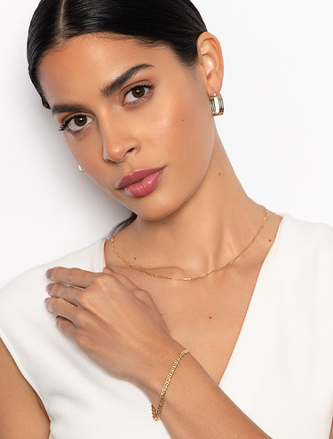 <p>Gold - Bracelets</p>