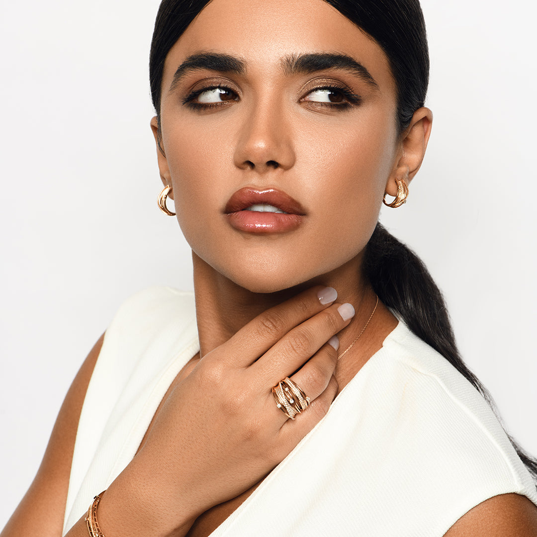 Midnight Rose Diamond Ring - Medium