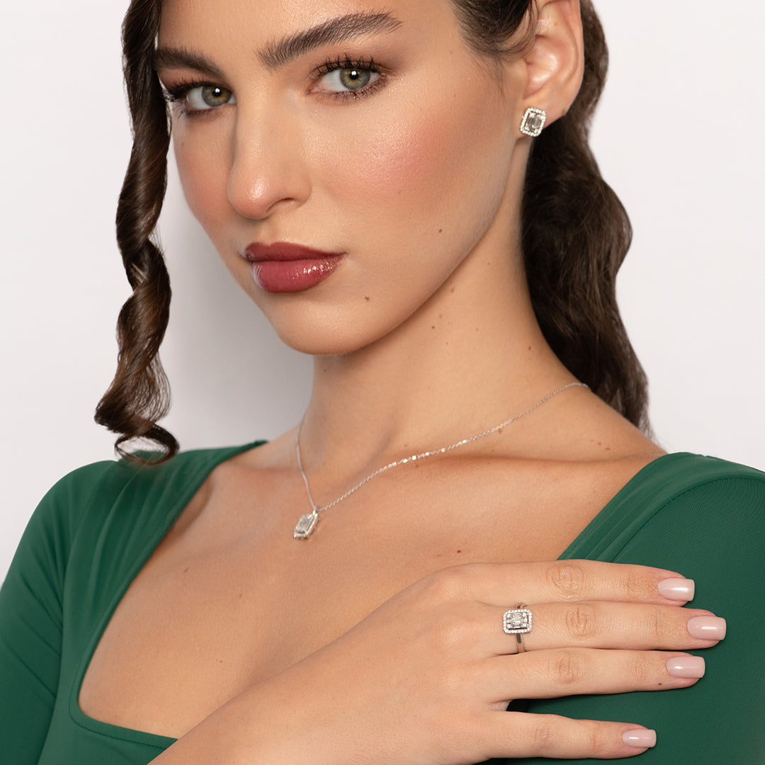 Mirage 1.5 Ct Look Emerald Cut Diamond Ring