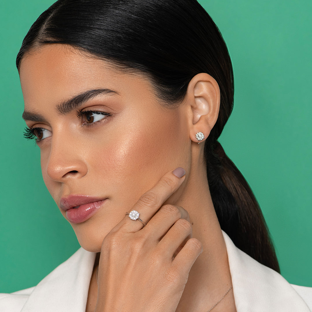 Mirage Round 0.75 Ct Look Diamond Stud Earrings in 18K Gold