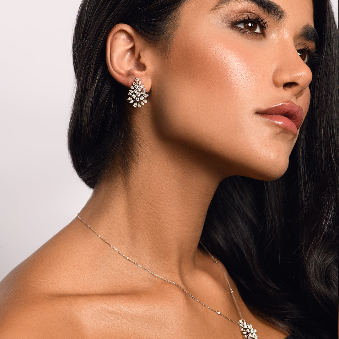 Red Carpet Pear Shaped Diamond Earring