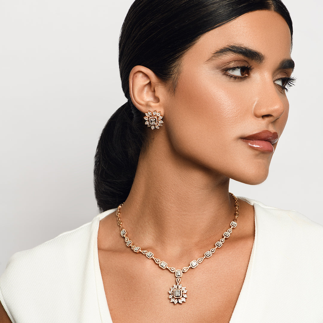 Flower Earrings in Emerald-cut and Marquise shaped Diamond in 18K Rose Gold