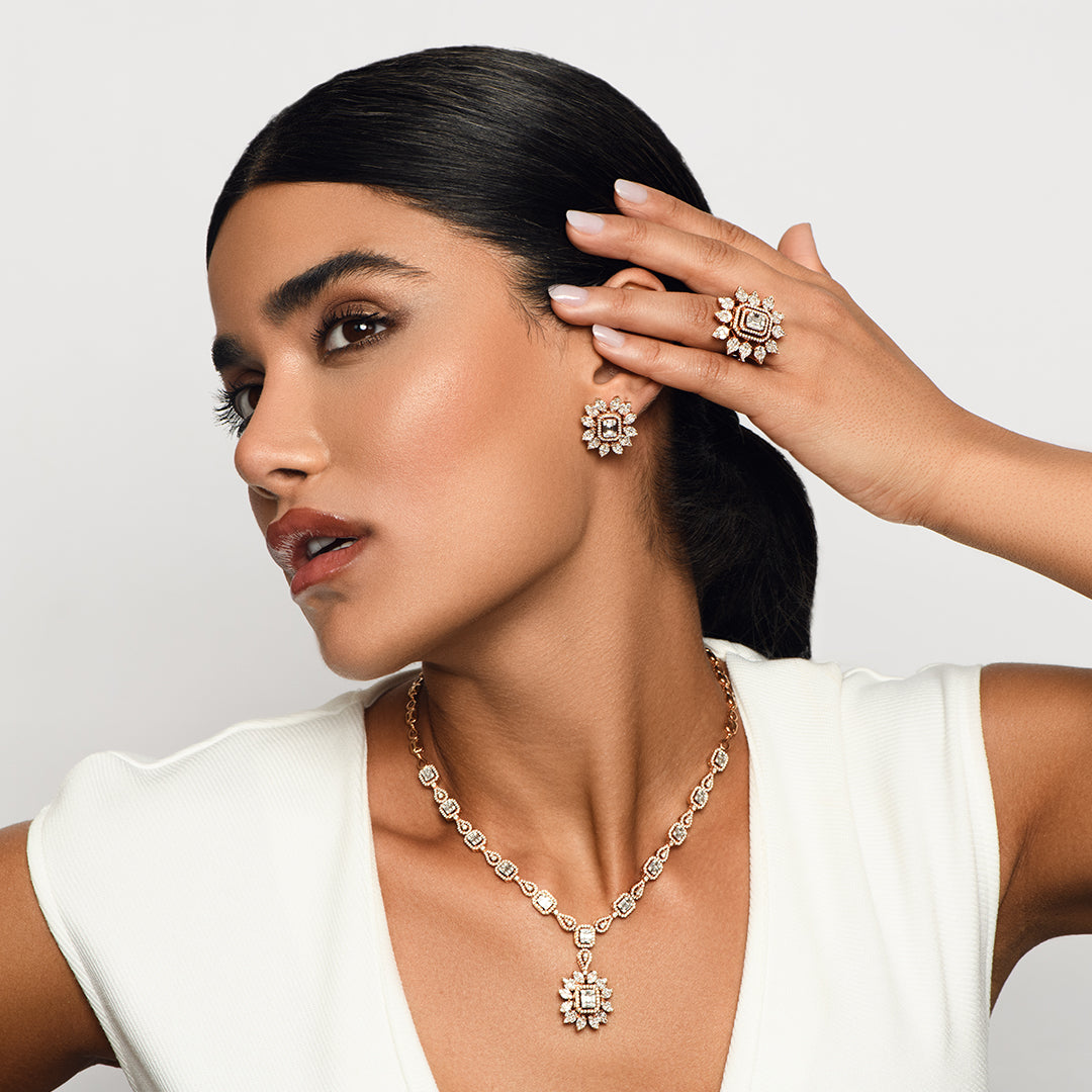 Flower Earrings in Emerald-cut and Marquise shaped Diamond in 18K Rose Gold