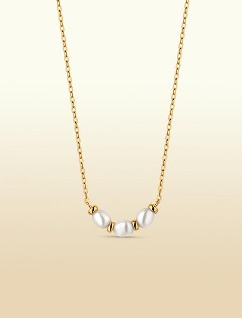 <p>Below 500 AED</p>