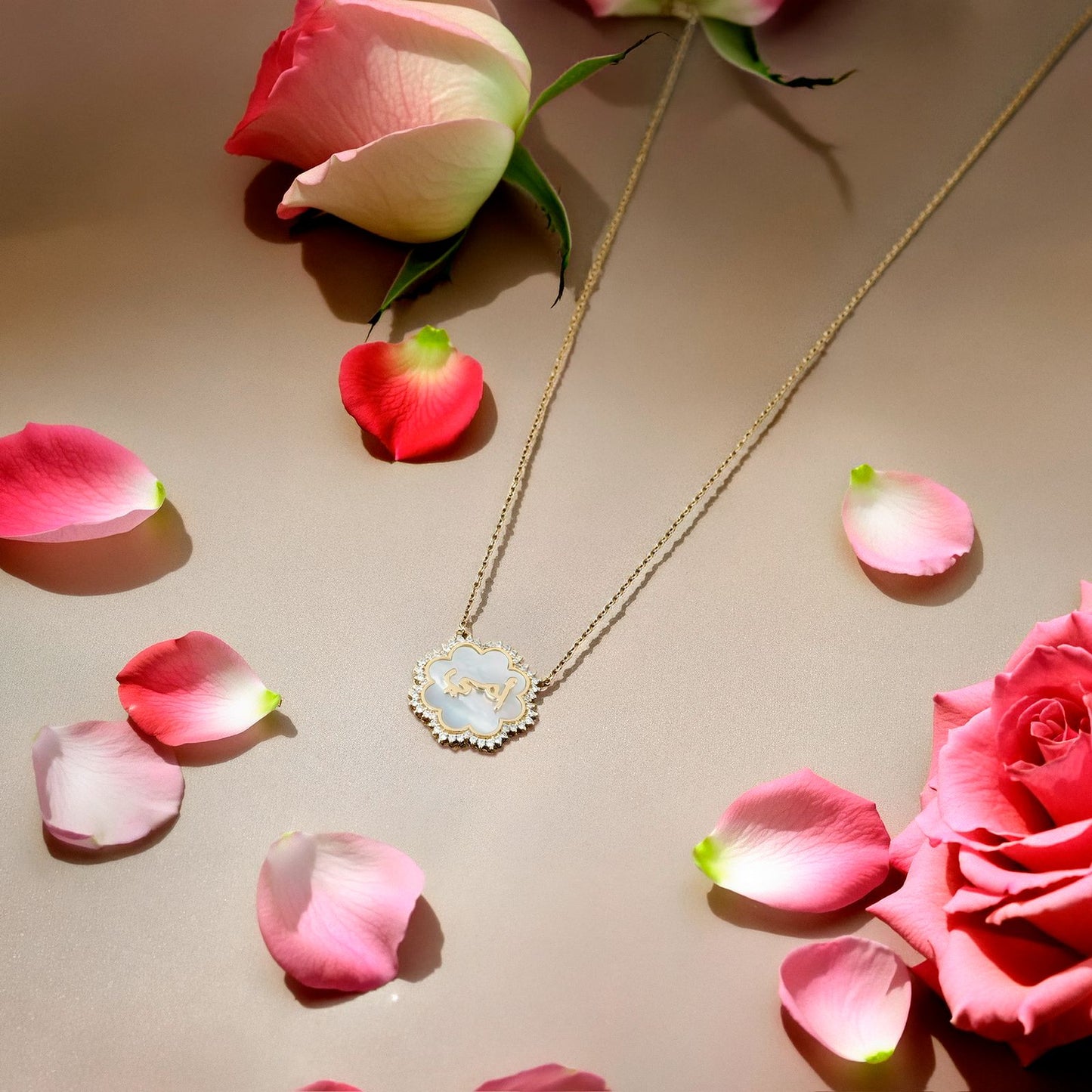 Halo Ummi Diamond Pendant in MOP & 18K Gold