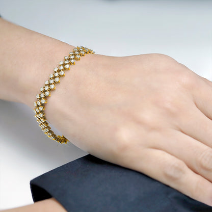 Classic Joie diamond bracelet in 18K yellow gold