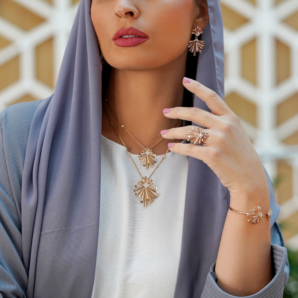 Carine Single String Starburst Diamond Pendant - Regular