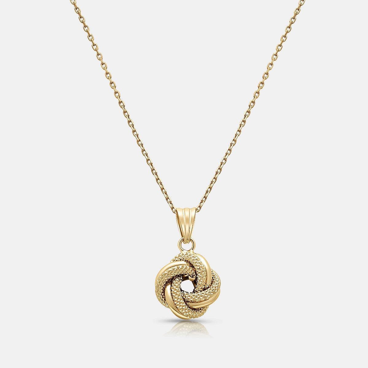 Infinity Knot Pendant in 18K Yellow Gold