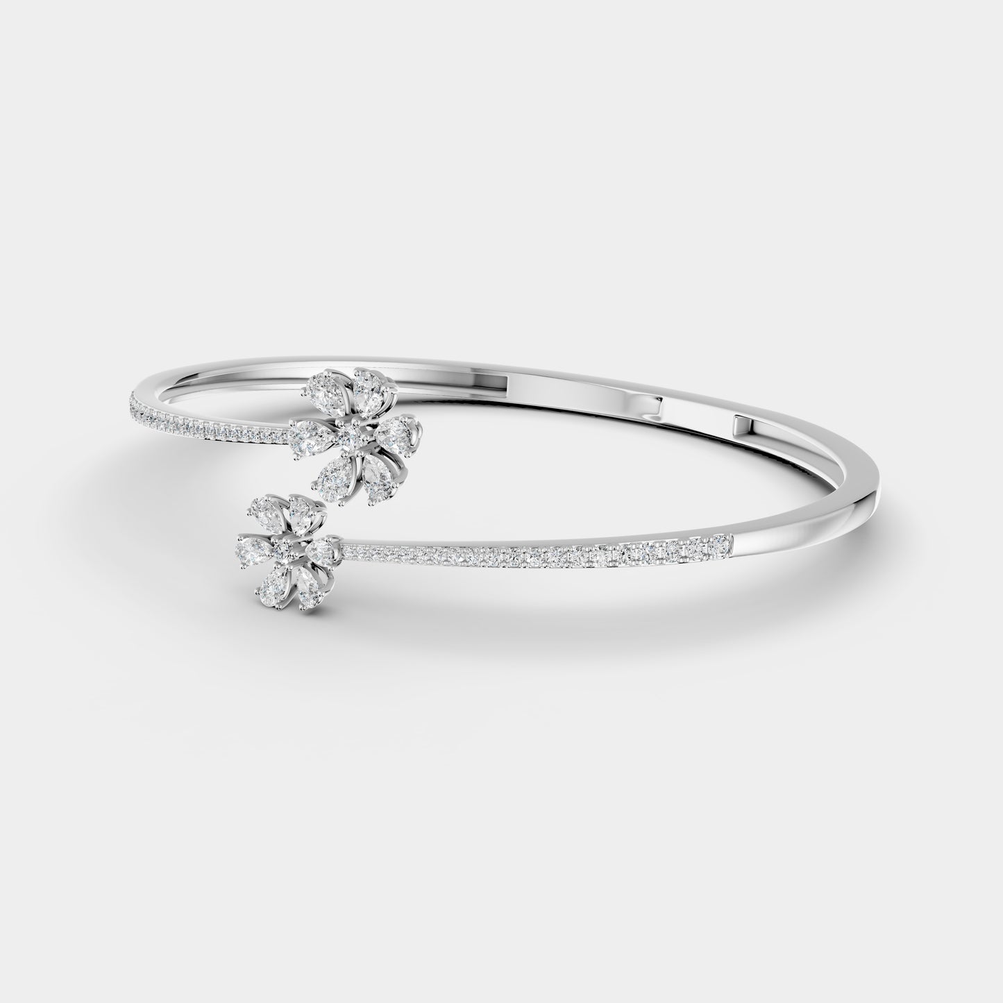 Red Carpet Diamond Blossom Areeq 18K Bangle White Gold