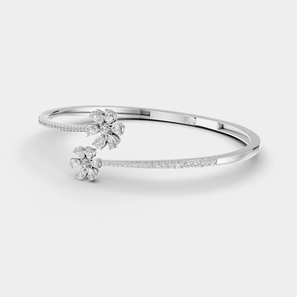 Red Carpet Diamond Blossom Areeq 18K Bangle White Gold