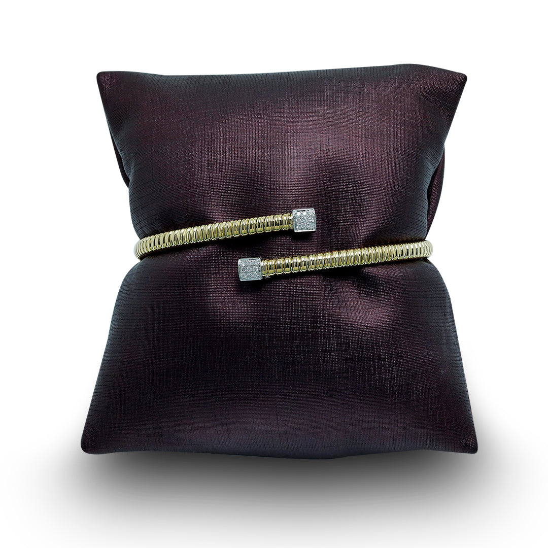 Tessitore Diamond-Studded Bangle in 18K Yellow Gold - 46