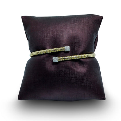 Tessitore Diamond-Studded Bangle in 18K Yellow Gold - 46