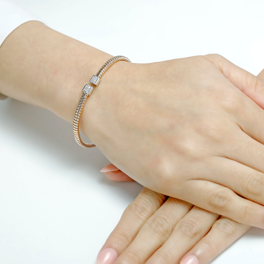 Tessitore Diamond-Studded Bangle in 18K Rose Gold