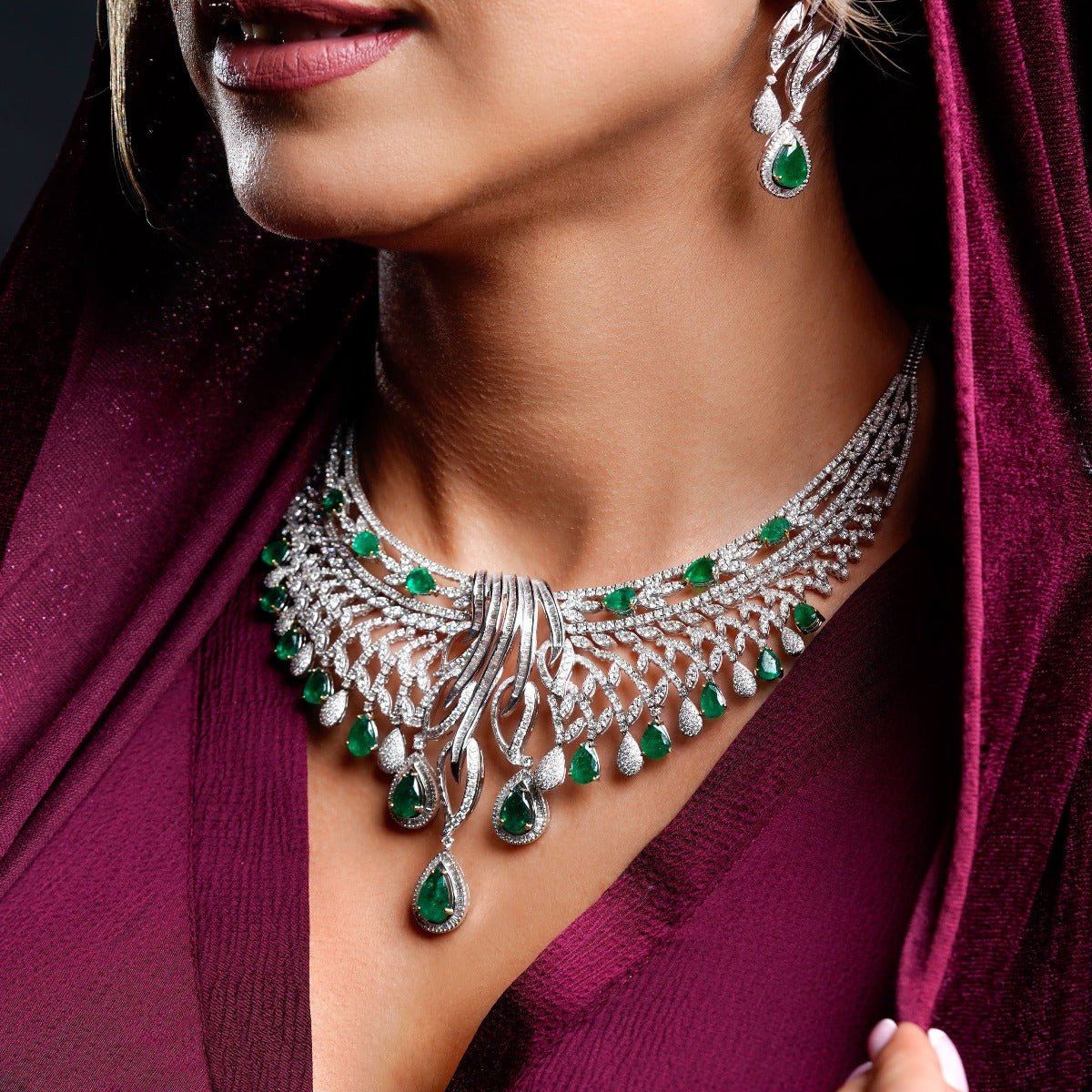 Royal Emerald & Diamond Bridal Set