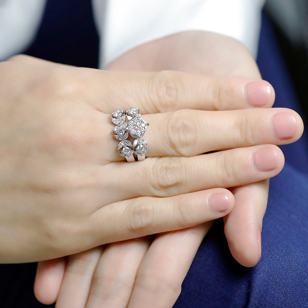 Red Carpet Marquise & Round Diamond Love Bands