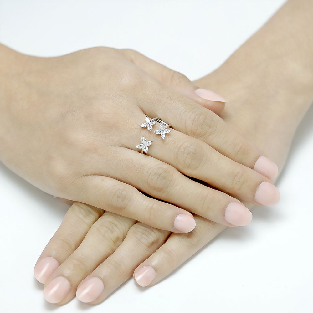 Red Carpet Triple Flower Diamond Ring