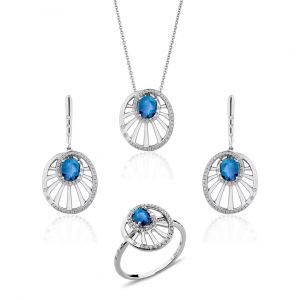 Round Wheel Shaped Sapphire Set of Pendant, Earrings & Ring