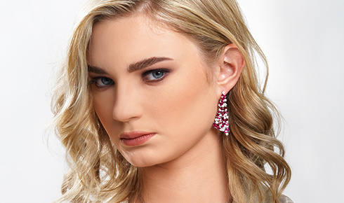 Dazzling Drops: Elevate Your Style with Liali Jewellery's Gold Earrings