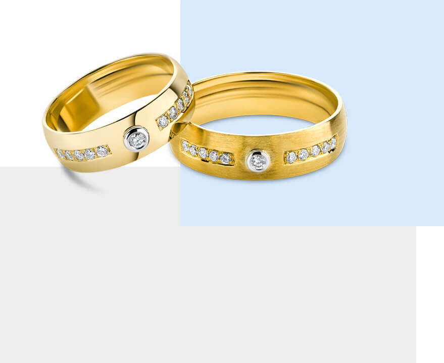 Dainty Heart Bracelet in 18K Rose Gold and Diamonds