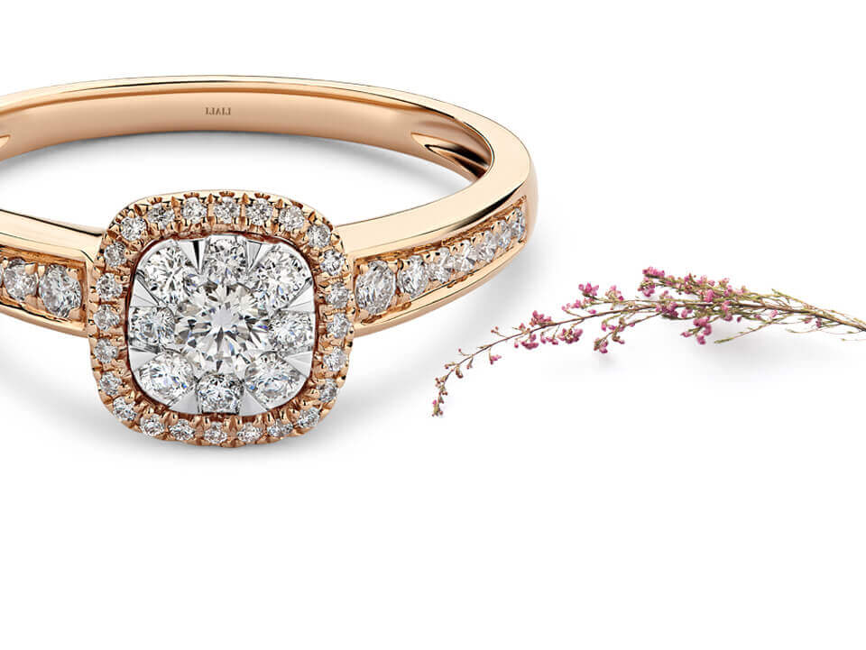 Australian Pear Sapphire Diamond Ring - Smales Jewellers